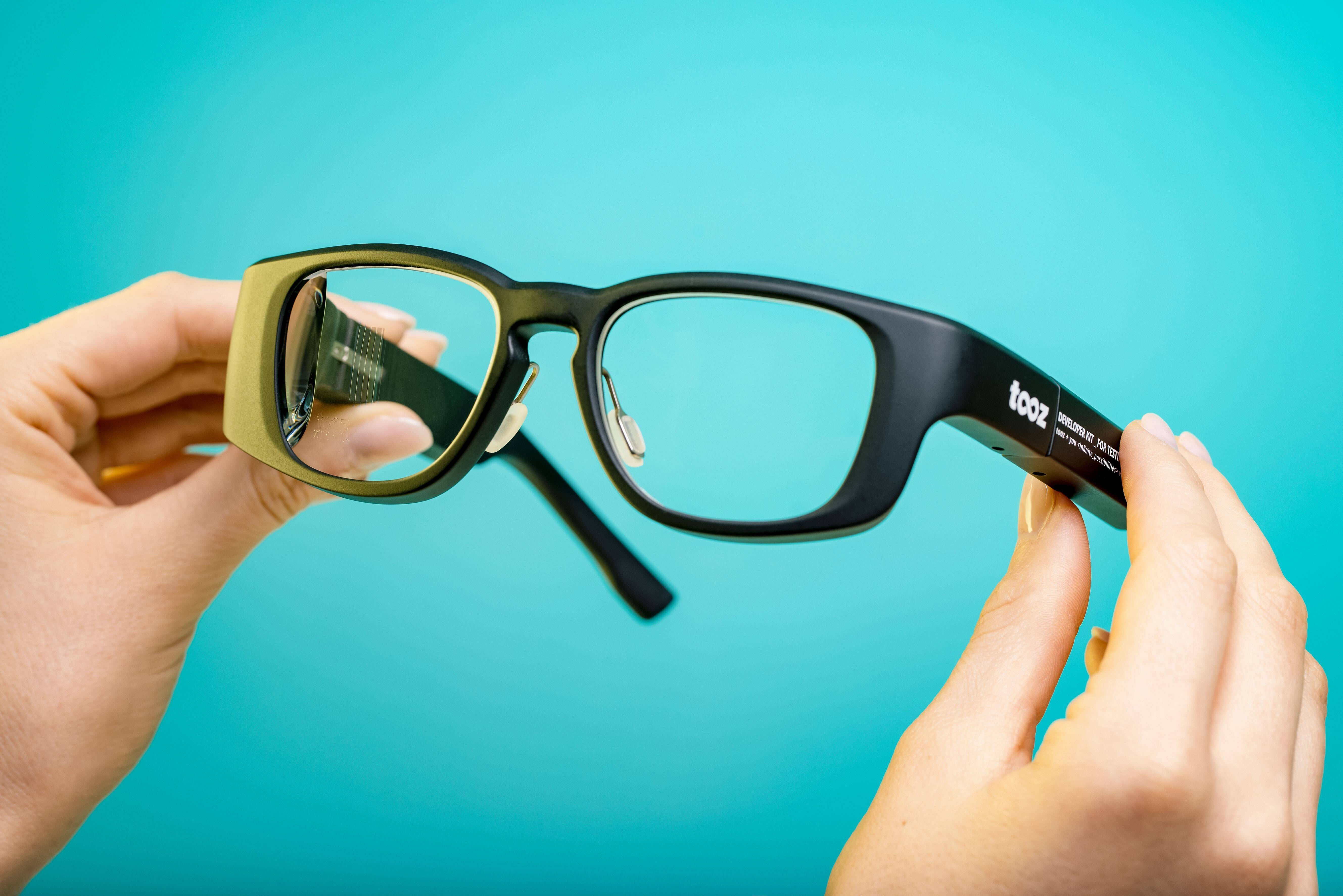 How Smart Glasses Could Revolutionize The Way We Work Bsh Stories